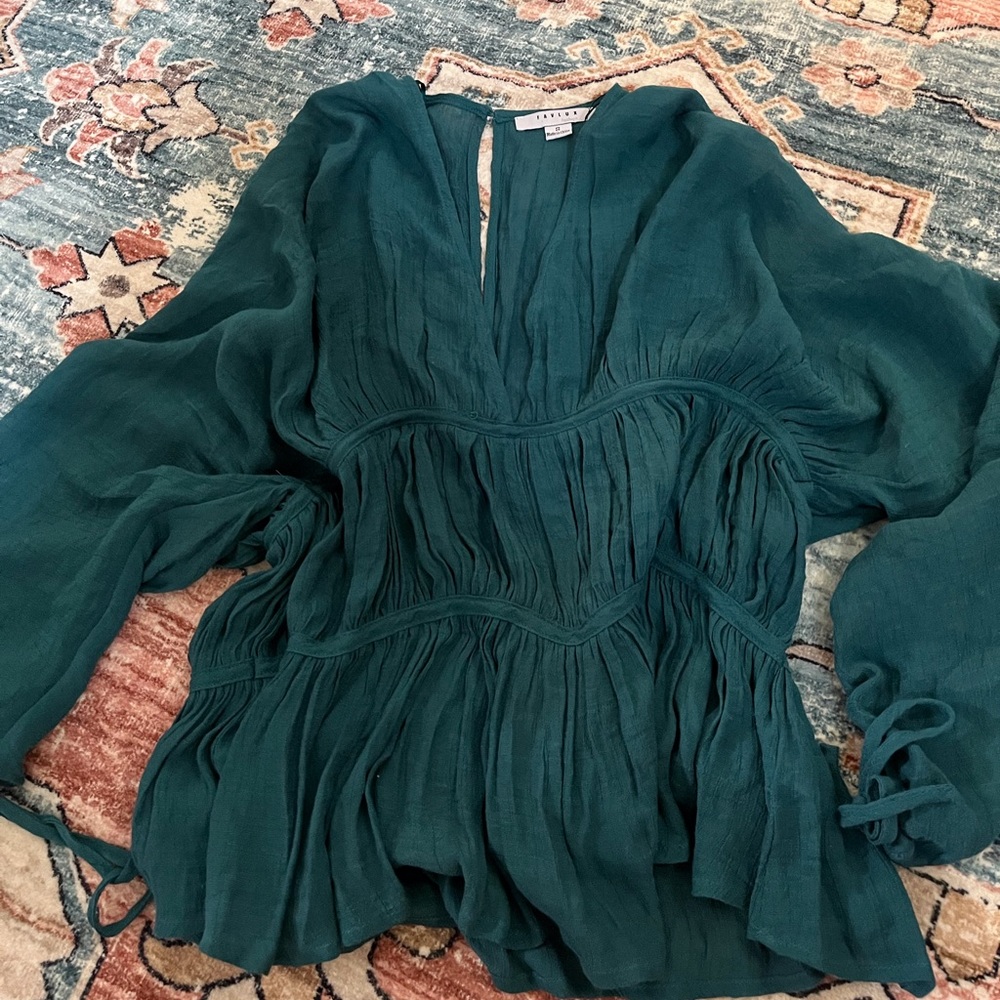 Green Flowy Top
